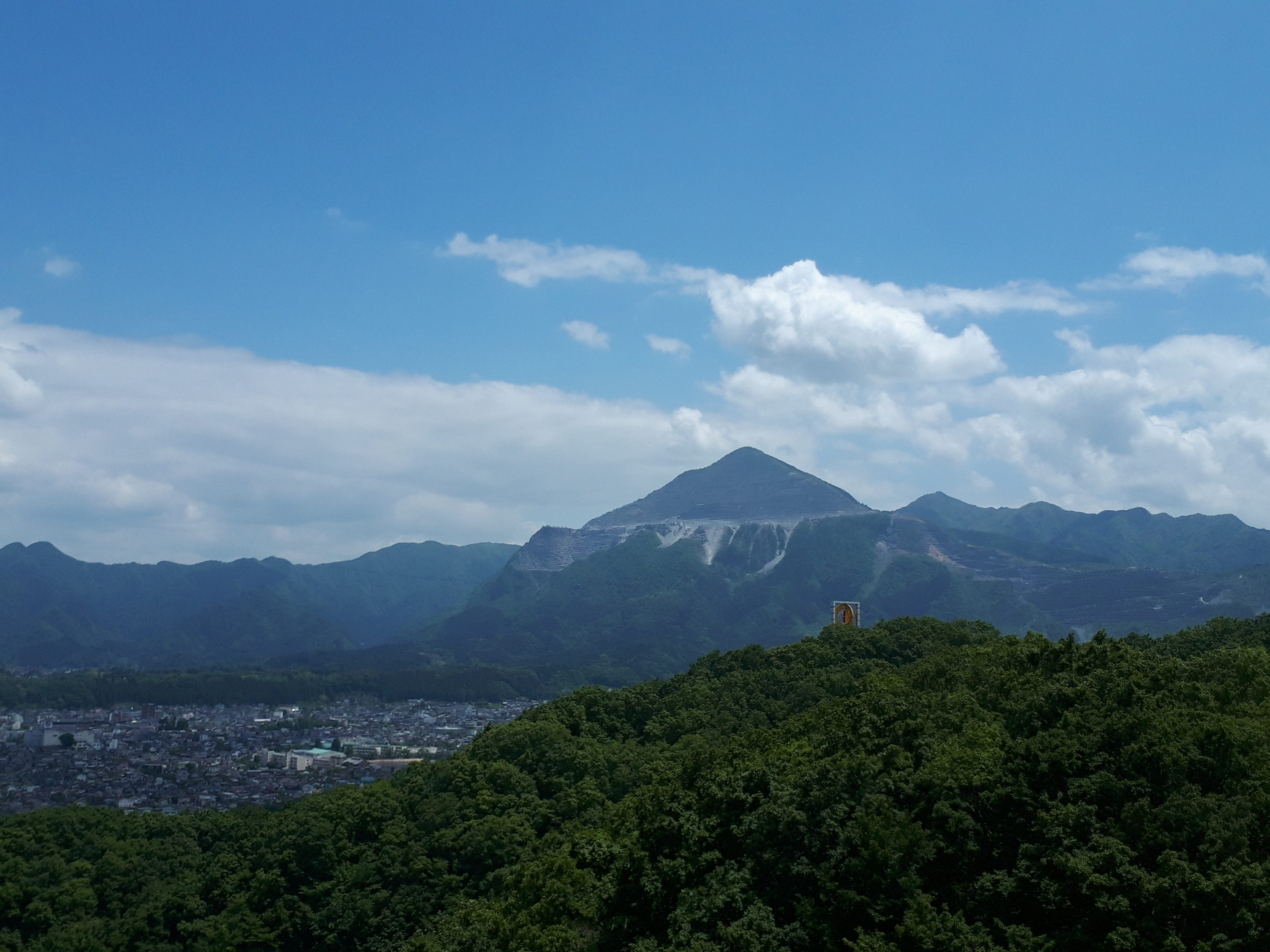 【古代文明！？】秩父に行ったらなんかピラミッドみたいなんあった！！　(横浜・警備)