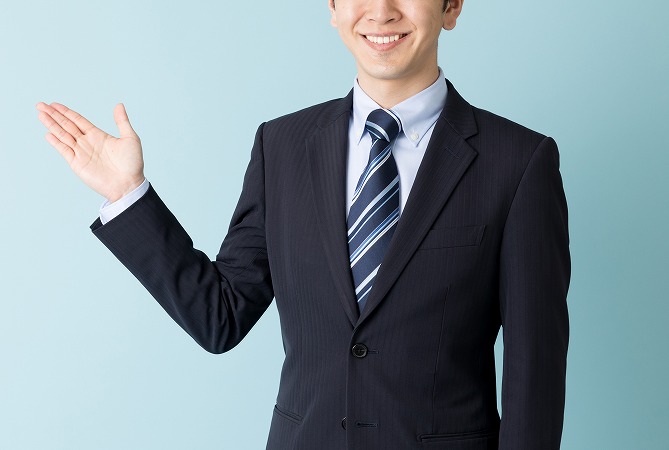 警備員が警笛を使用する場面とは？