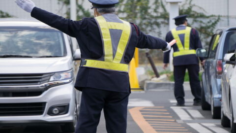 あなたのチャンスはここにある！未経験から始める交通誘導警備の世界 – 株式会社イージスが歓迎する新たな仲間